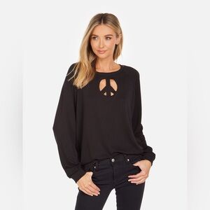 Michael Lauren Black Oswald Raglan Long Sleeve Top Shirt w/Peace Cutout Small